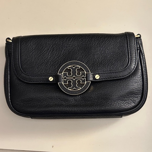 Tory Burch Handbags - Tory Burch Black Leather Wristlet